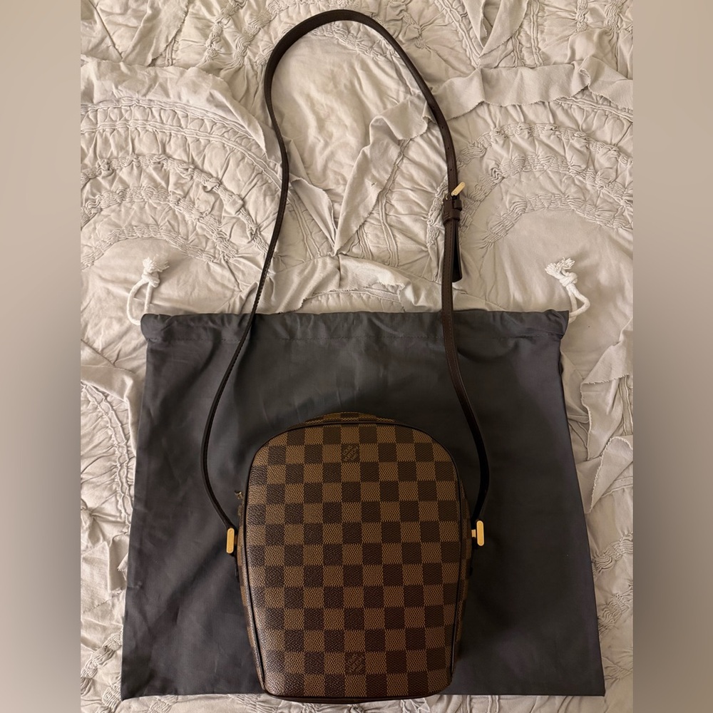 louis vuitton damier ebene ipanema pm